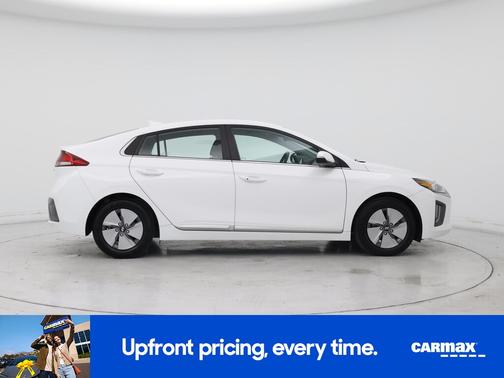 2021 Hyundai IONIQ Hybrid SE