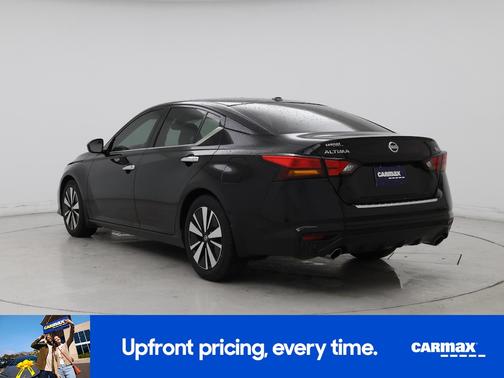 Black 2020 Nissan Altima SL