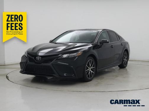 Black 2023 Toyota Camry SE