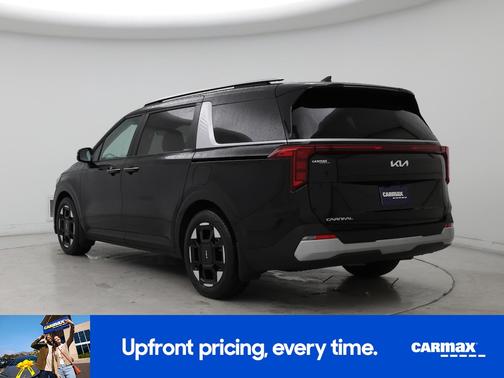 Black 2025 Kia Carnival EX
