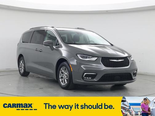 2021 Chrysler Pacifica Touring