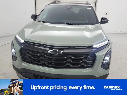 Green 2025 Chevrolet Equinox LT