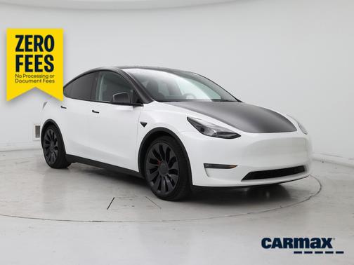White 2024 Tesla Model Y Performance