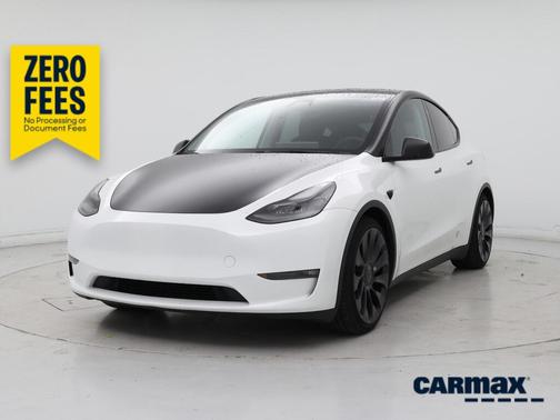 White 2024 Tesla Model Y Performance
