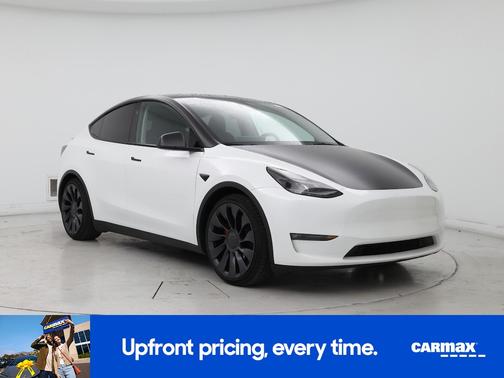 White 2024 Tesla Model Y Performance