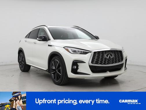 White 2023 INFINITI QX55 Sensory