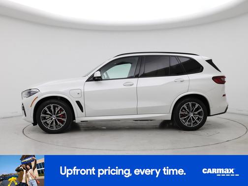 White 2021 BMW X5 PHEV XDrive45e
