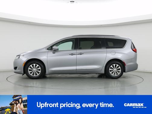 Silver 2018 Chrysler Pacifica Touring L