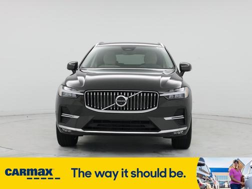2023 Volvo XC60 B6 Ultimate Bright Theme
