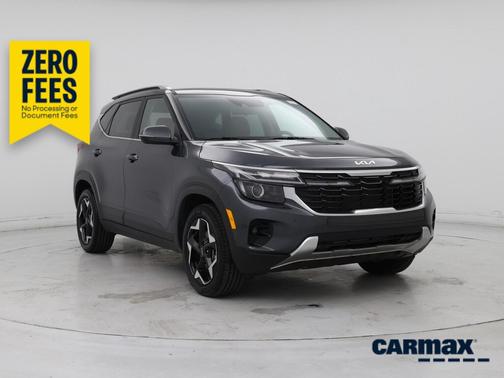 Gray 2024 Kia Seltos EX