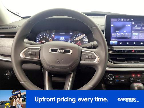 Red 2022 Jeep Compass Latitude