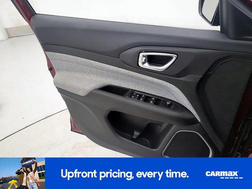 Red 2022 Jeep Compass Latitude