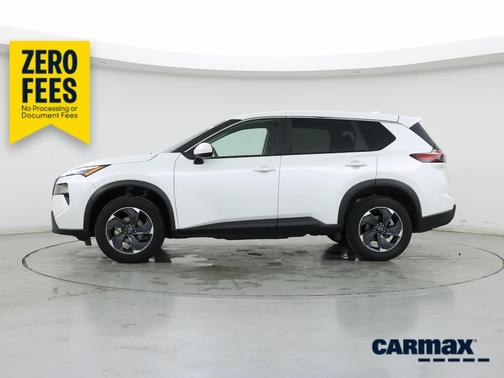 White 2025 Nissan Rogue SV
