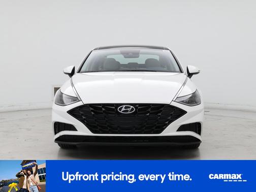 White 2022 Hyundai SONATA SEL