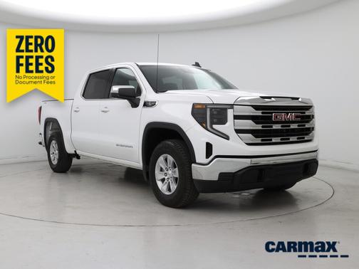 White 2023 GMC Sierra 1500 SLE