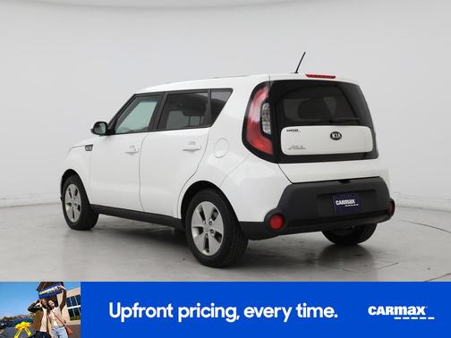 White 2016 Kia Soul