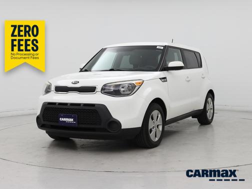 White 2016 Kia Soul