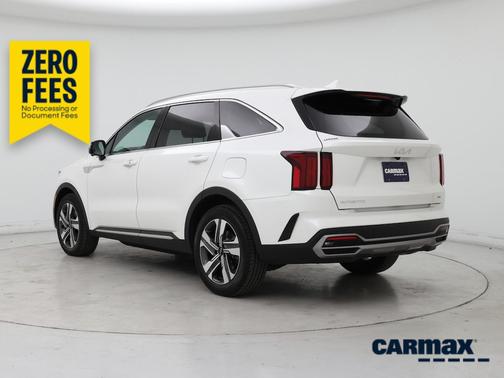 White 2024 Kia Sorento Hybrid SX Prestige