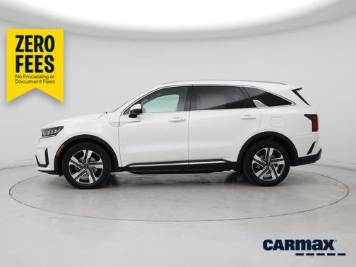 White 2024 Kia Sorento Hybrid SX Prestige