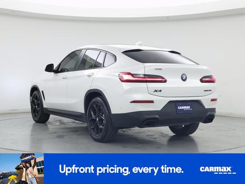 2023 BMW X4 XDrive30i