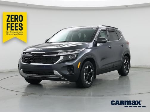Gray 2024 Kia Seltos EX