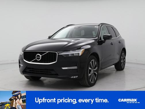 2022 Volvo XC60 B5 Momentum
