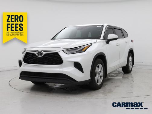 White 2023 Toyota Highlander L
