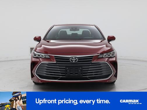 2019 Toyota Avalon XLE