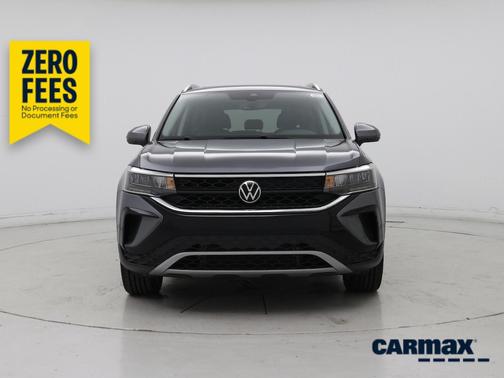 Gray 2023 Volkswagen Taos SE