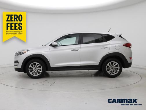 Silver 2016 Hyundai TUCSON SE