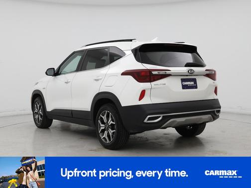 White 2021 Kia Seltos EX