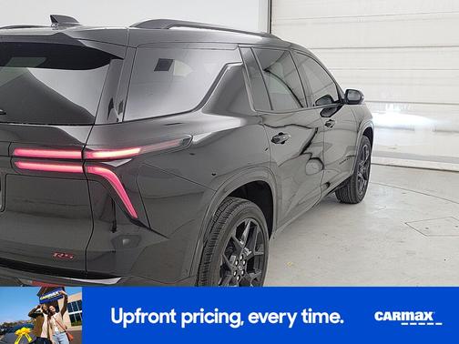 Black 2024 Chevrolet Traverse RS