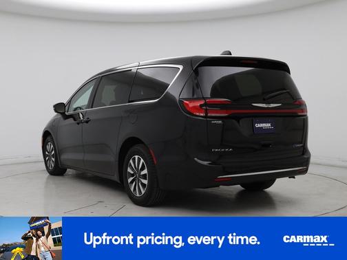 Black 2023 Chrysler Pacifica Hybrid Touring L
