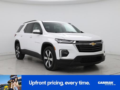 White 2023 Chevrolet Traverse LT Leather