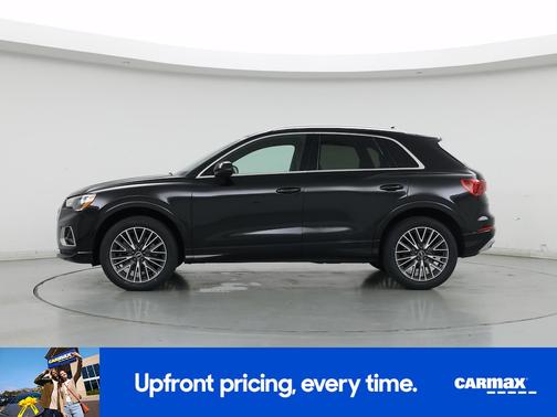 Black 2022 Audi Q3 Premium