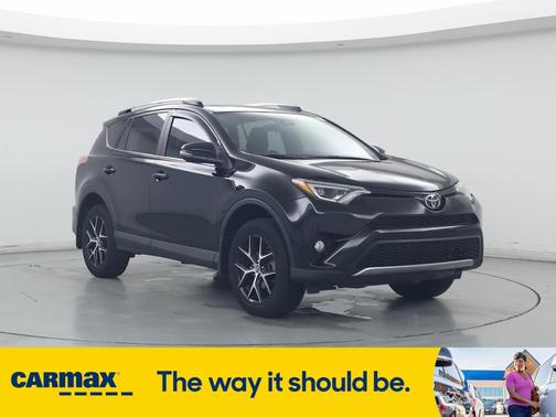 2017 Toyota RAV4 SE