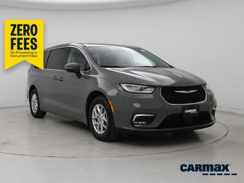Gray 2023 Chrysler Pacifica Touring L