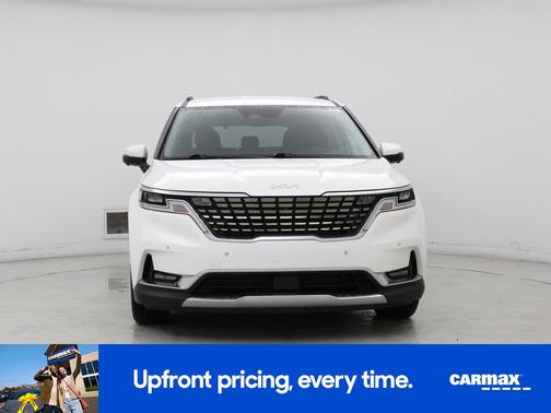 White 2022 Kia Carnival SX