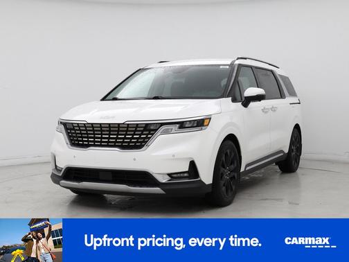 White 2022 Kia Carnival SX