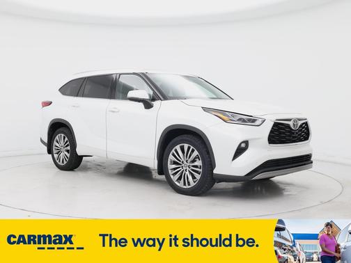 2022 Toyota Highlander Platinum