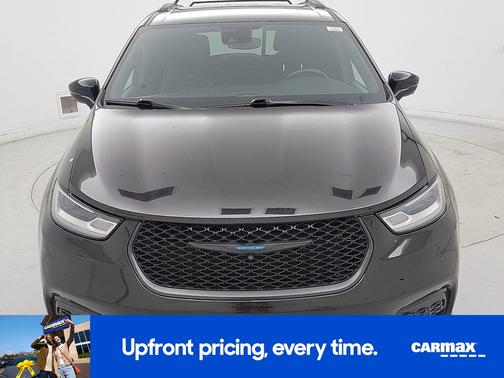 Black 2021 Chrysler Pacifica Hybrid Limited