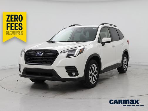 White 2024 Subaru Forester Premium