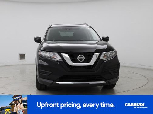 Black 2019 Nissan Rogue SV