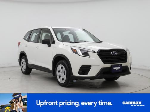 White 2023 Subaru Forester