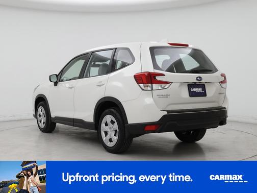 White 2023 Subaru Forester