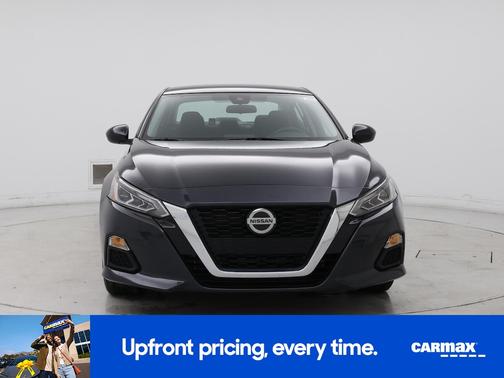 2022 Nissan Altima SV