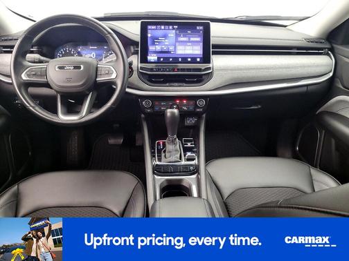 Black 2022 Jeep Compass Latitude