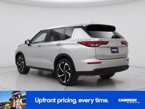 2022 Mitsubishi Outlander ES