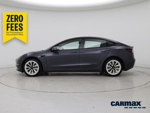 Gray 2022 Tesla Model 3 Long Range