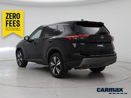 Black 2024 Nissan Rogue SL